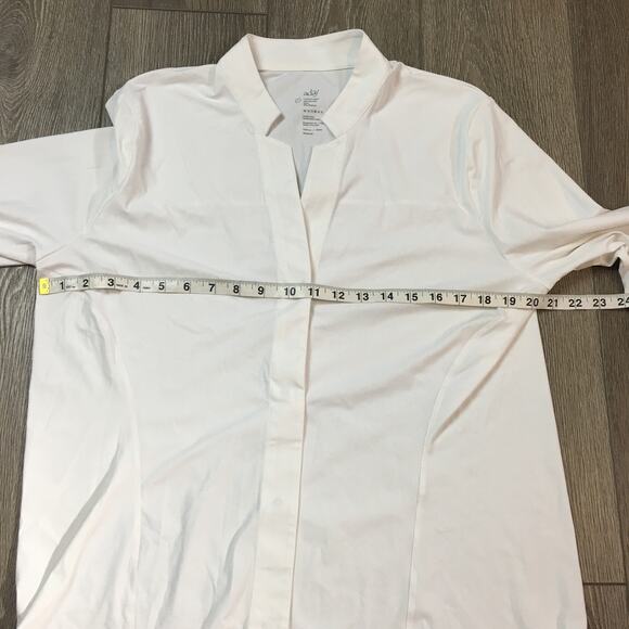 Aday Something Borrowed Slim White Button down shirt Size Large - Picture 5 of 8
